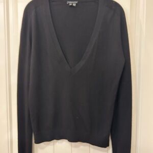 Theory Black V Neck Pullover Sweater Women’s M